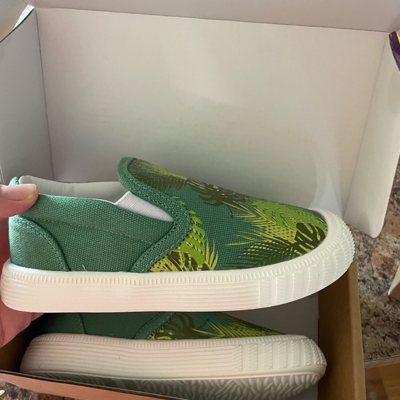 Jack & Lily NIB slip on shoes - Picture 5 of 12